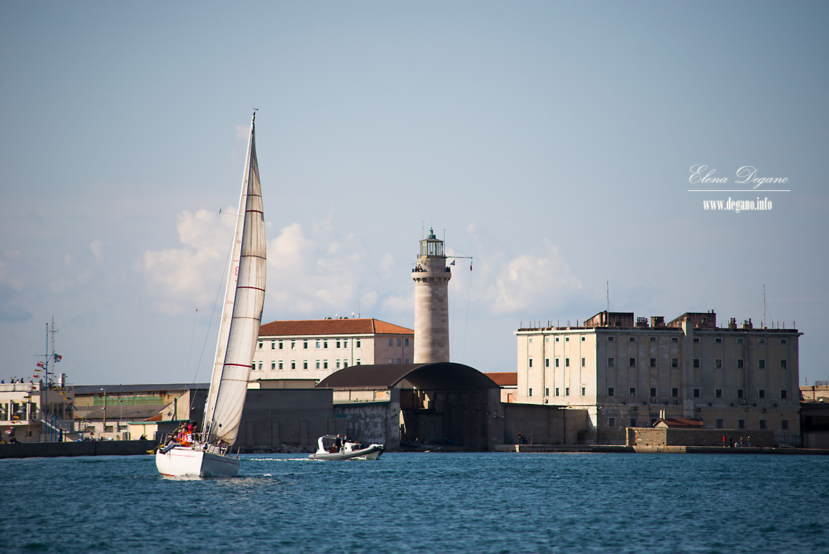 In attesa dell'inizio della regata